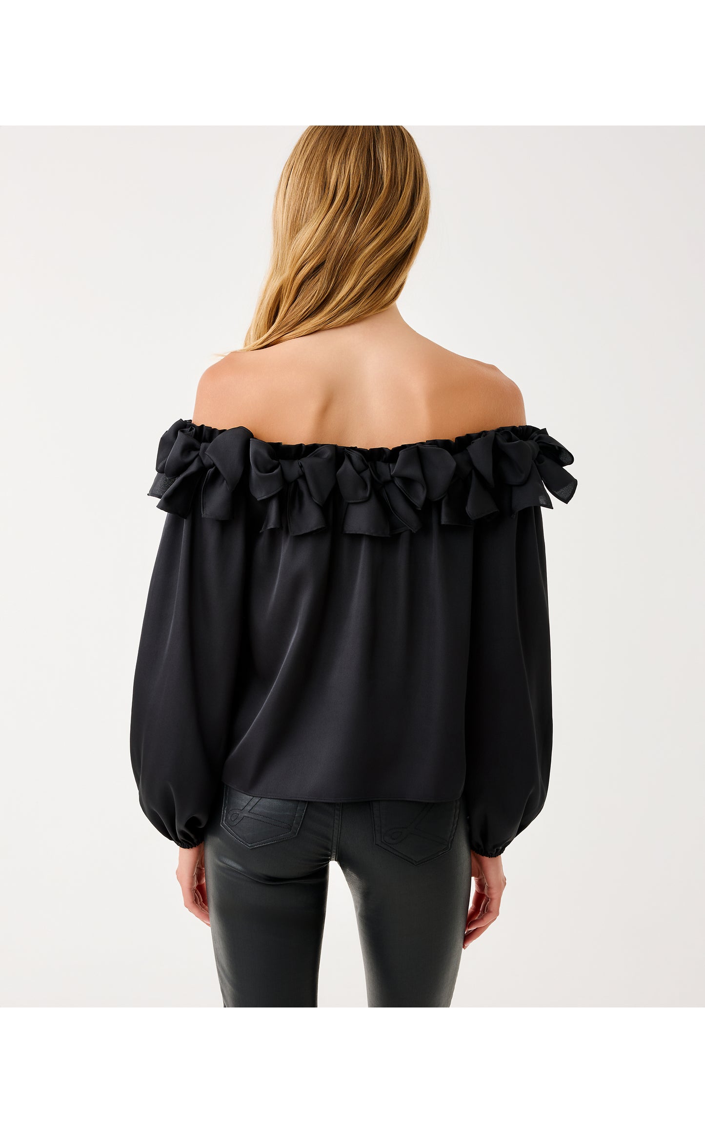Analea Off the Shoulder Top Noir