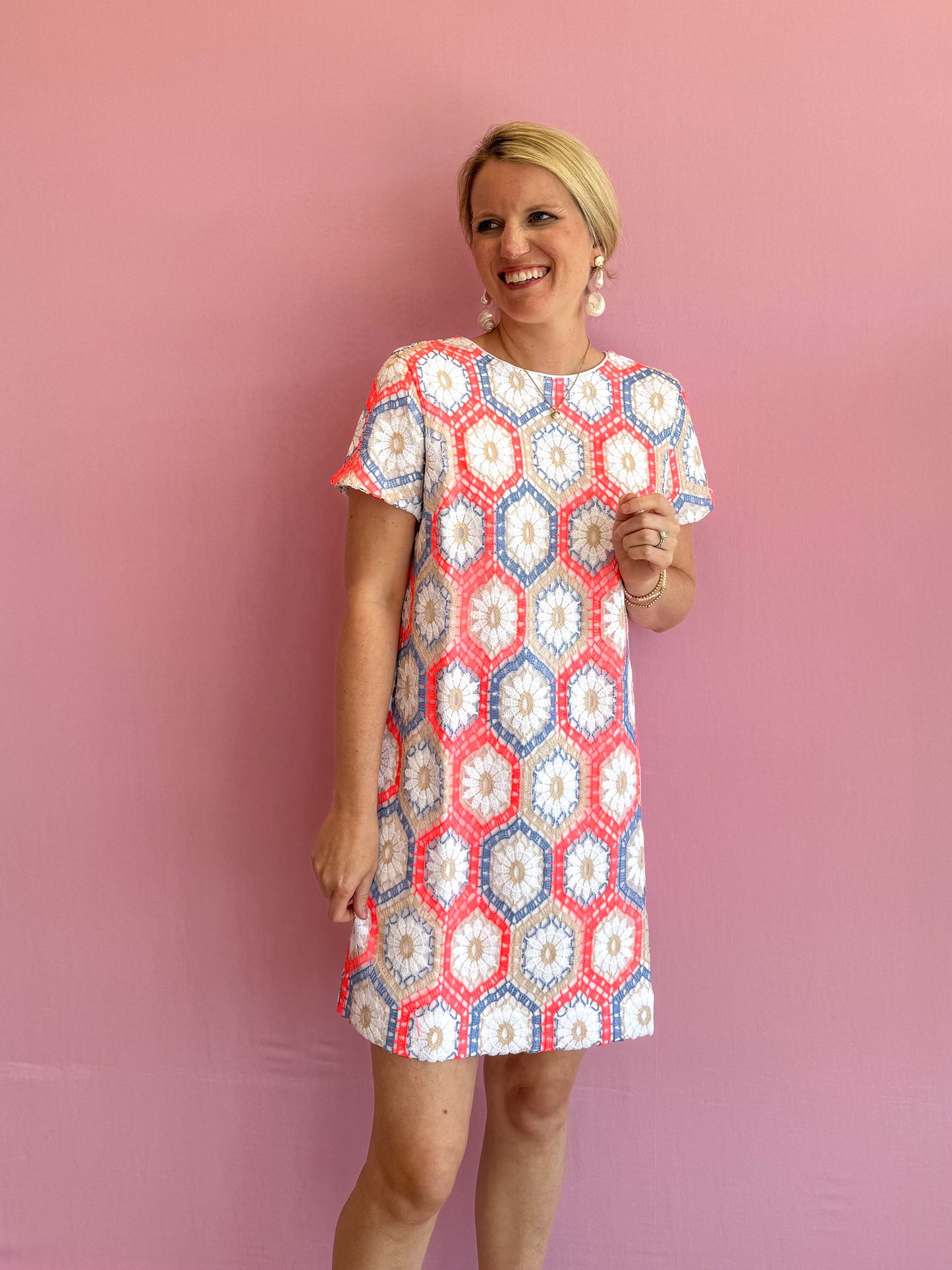 Leyla Shift Cane Coral Daisy