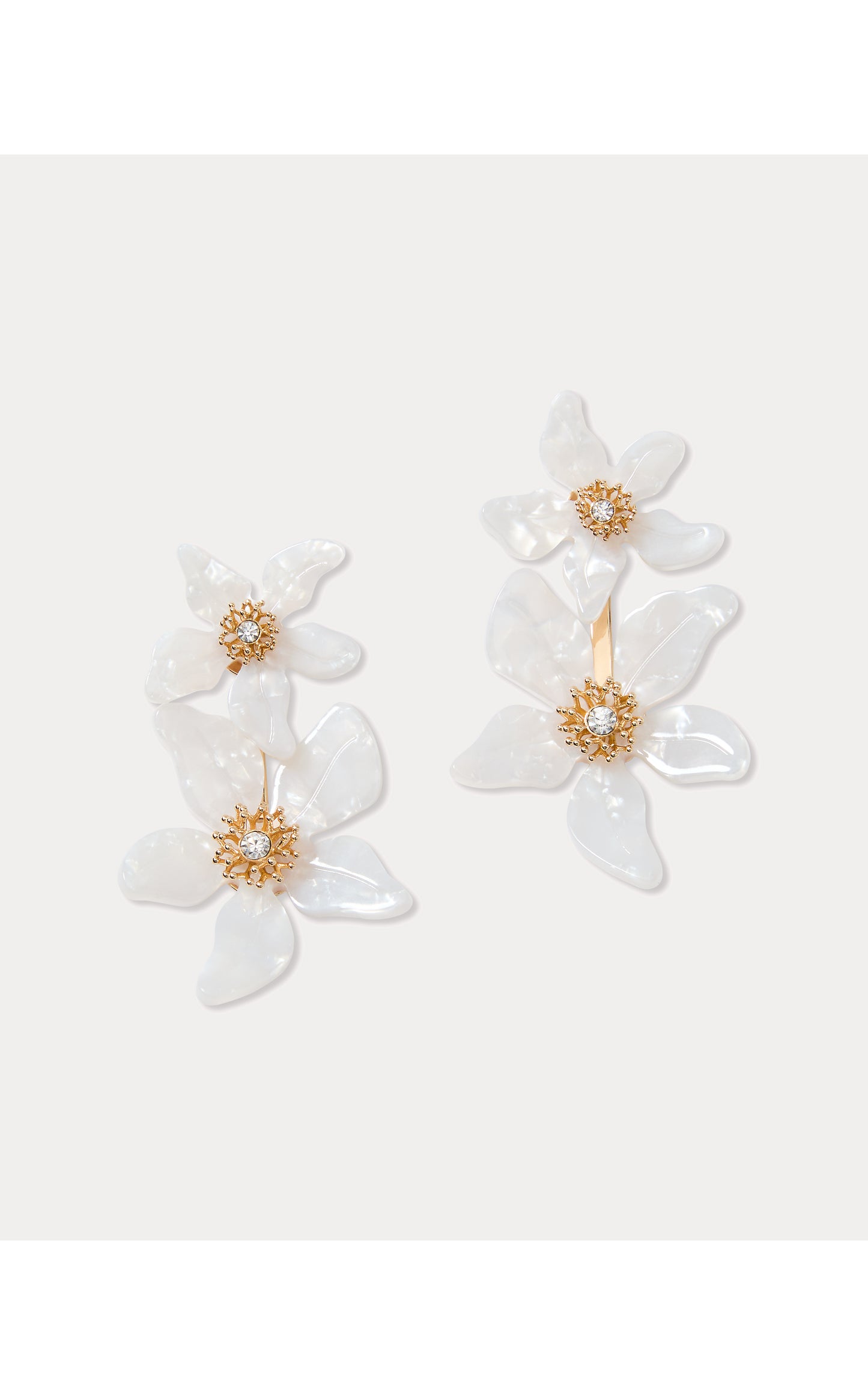 Plumes in Bloom Earrings Coconut