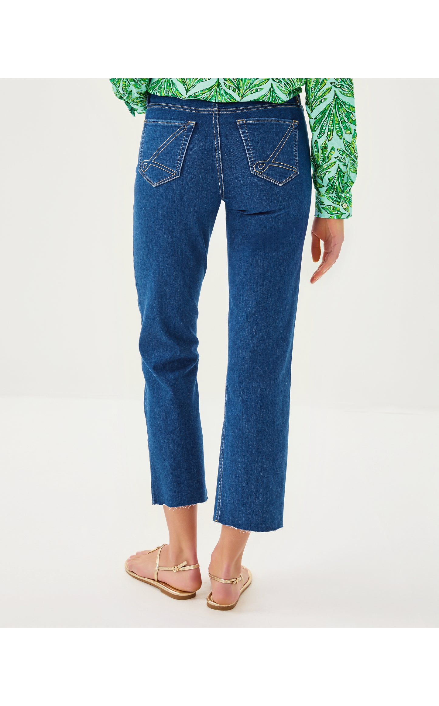 Lindessa High Rise Crop Jean Medium Wash