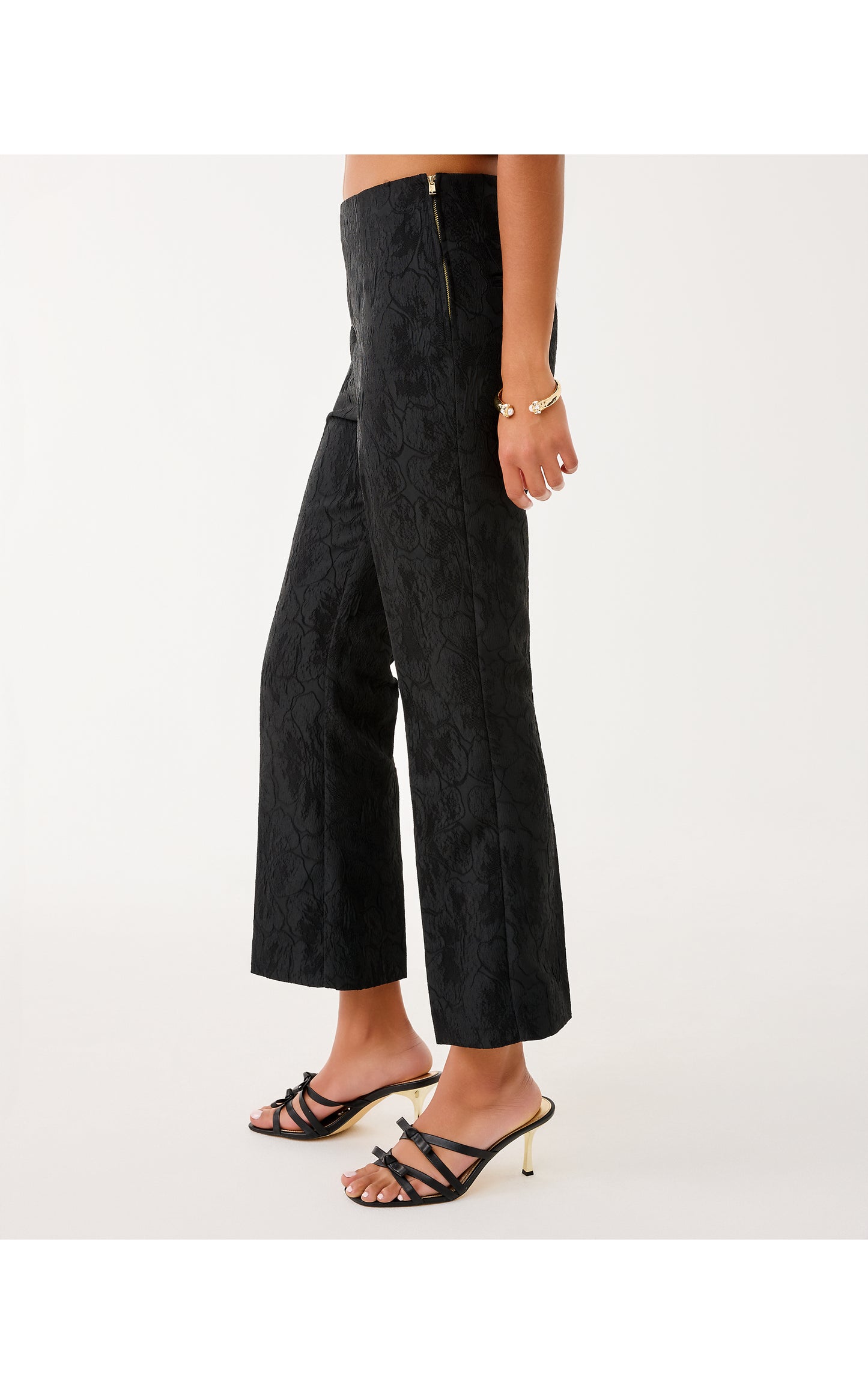 Jarrae High Rise Crop Flare Pant Noir