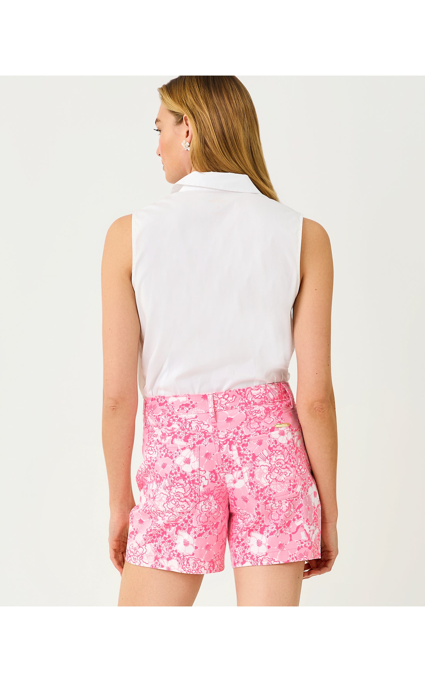 The Sleeveless Flower Lilly Shirt Resort White