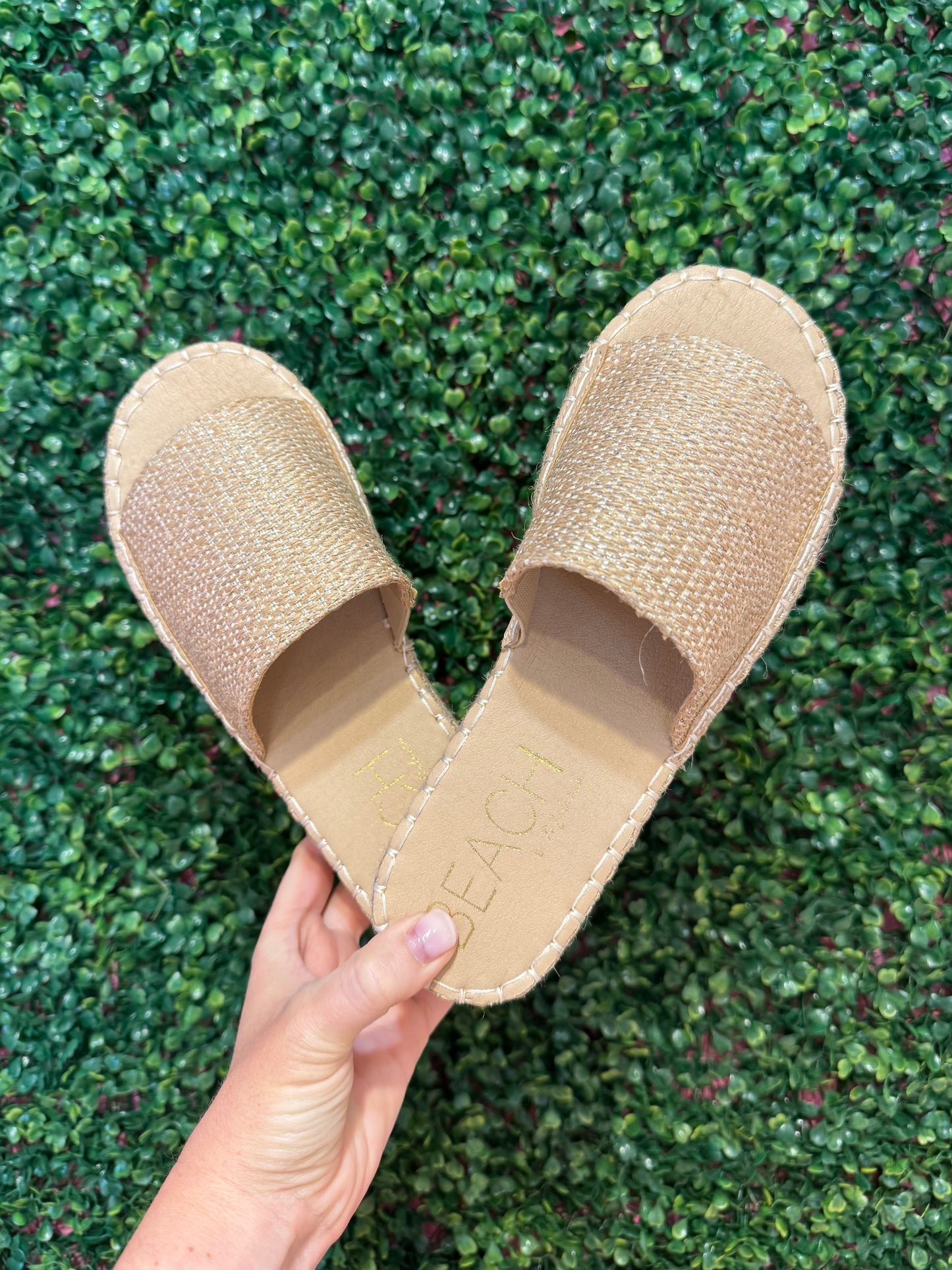 Del Mar Gold Speckle