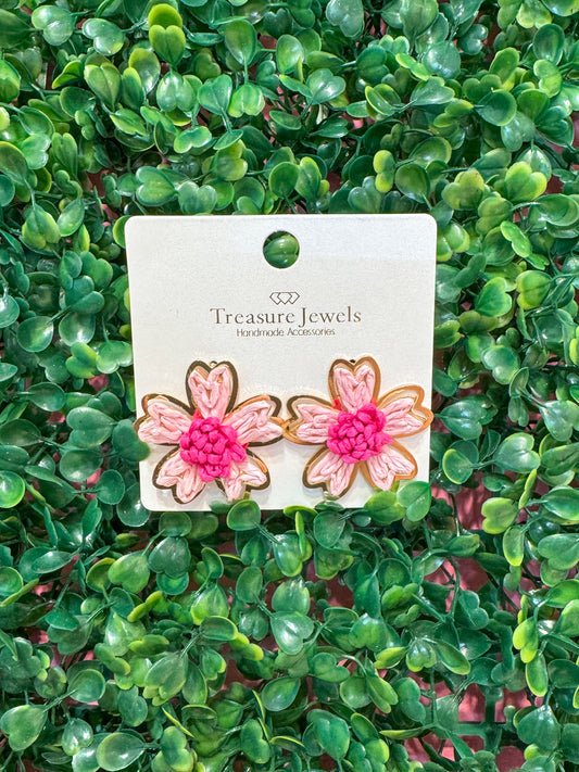 Pink Raffia Flower Stud Earrings
