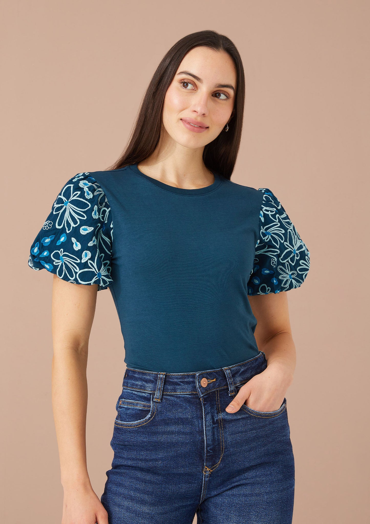 Dani Tee Daisy Embroidery