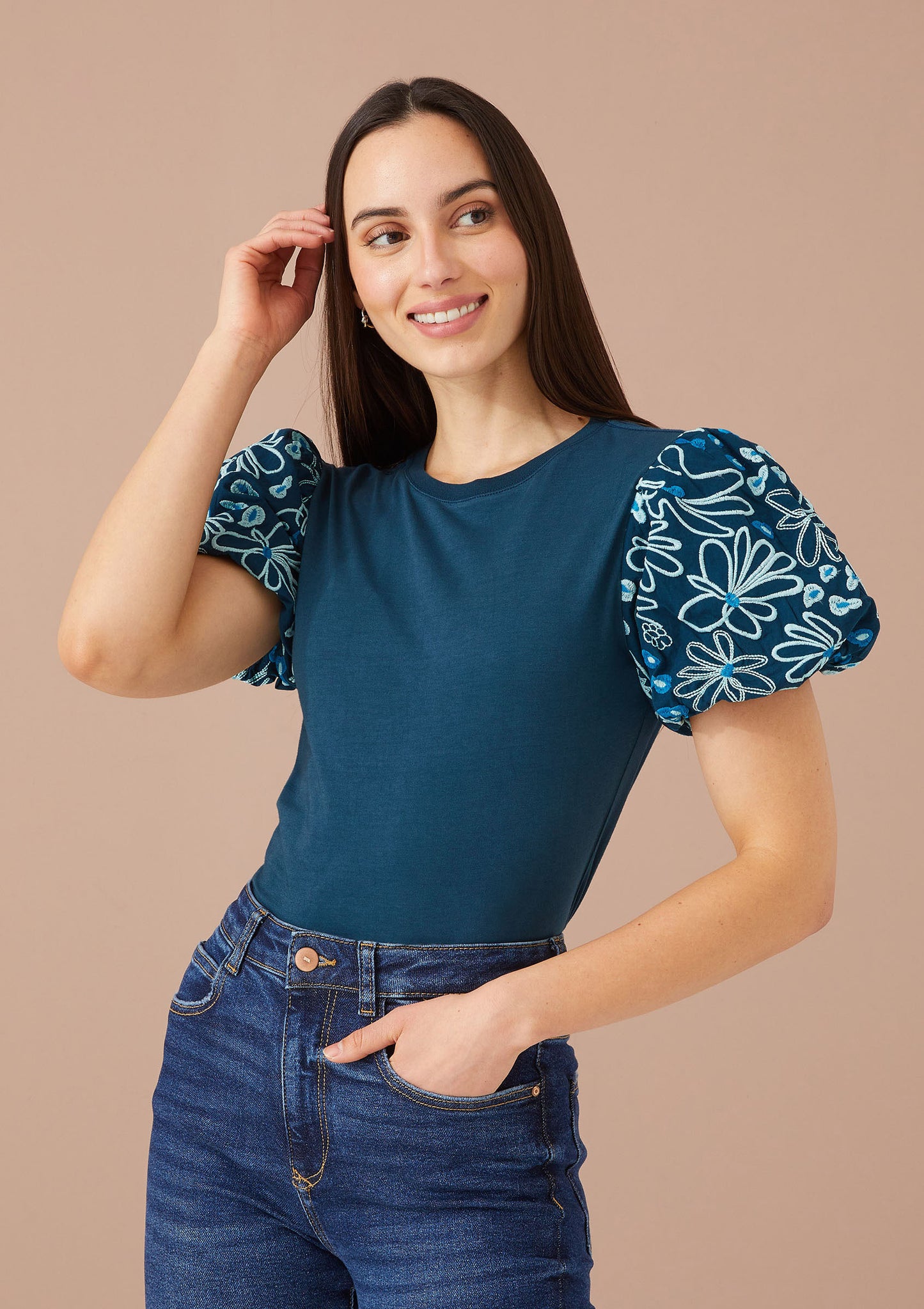 Dani Tee Daisy Embroidery